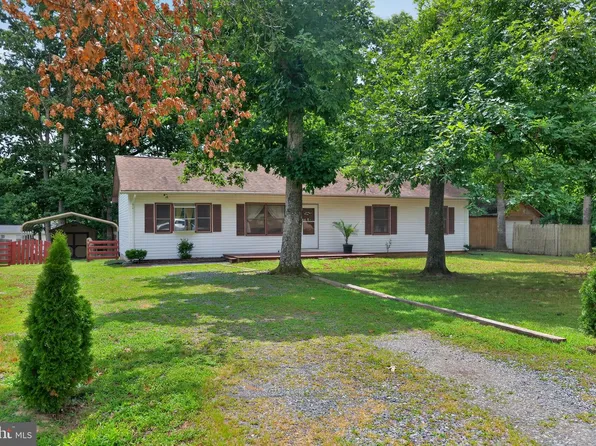 9 Breezy Hill Dr, Stafford, VA 22556