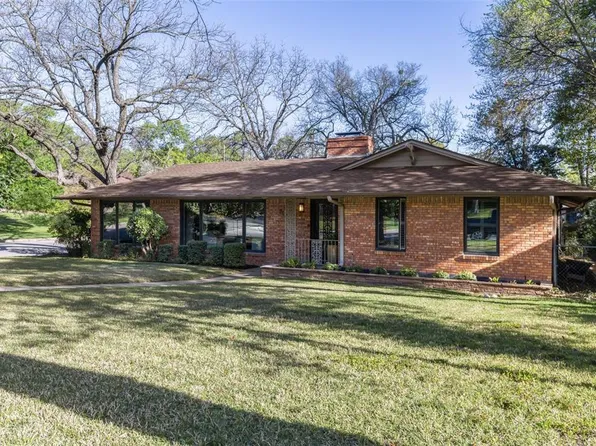 943 W Greenbriar Ln, Dallas, TX 75208