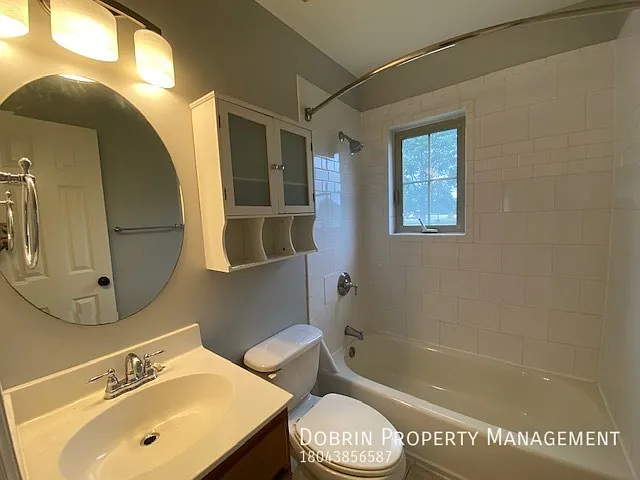 513 S Harrison St #G — Photo 11