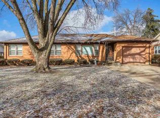 2404 Dennis Rd, Sedalia, MO 65301