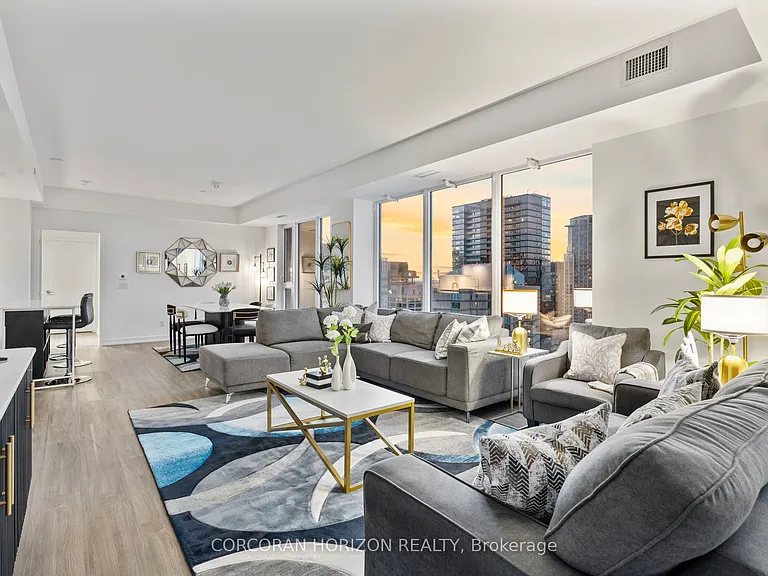 20 Edward St #Penthouse 1 — Photo 15