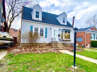 13826 S Dearborn St, Riverdale, IL 60827