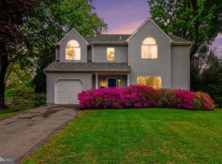 1606 Buttonwood Rd, Flourtown, PA 19031