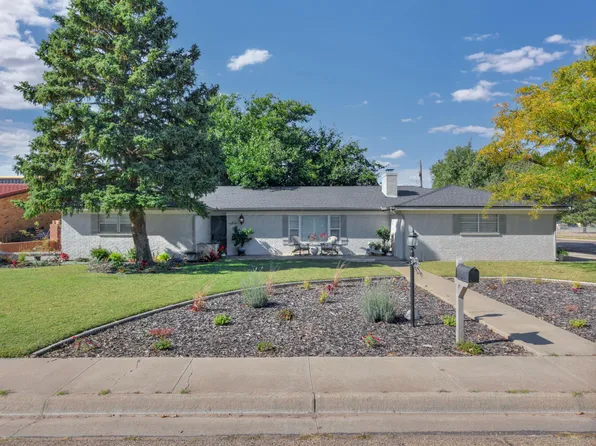 405 Bailey Ave, Dumas, TX 79029