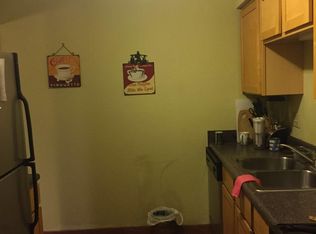 1728 E 97th St #1728, Kansas City, MO 64131