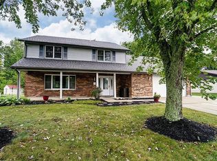 4091 Gateway Dr, Englewood, OH