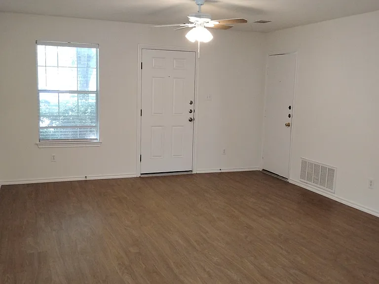 living room_05282026