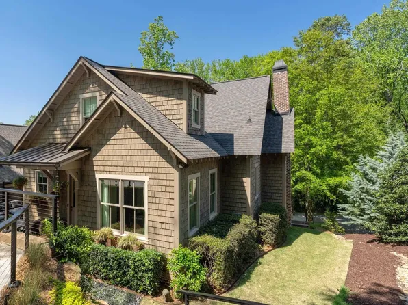 7 Hindman Dr, Greenville, SC 29609