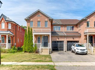 370 Flagstone Way, Newmarket, ON L3X 2R3
