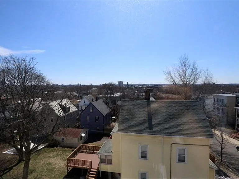 31 Belmont St #1 — Photo 11