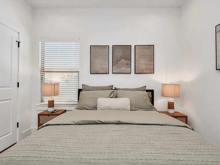 2524 Live Oak St — Photo 34