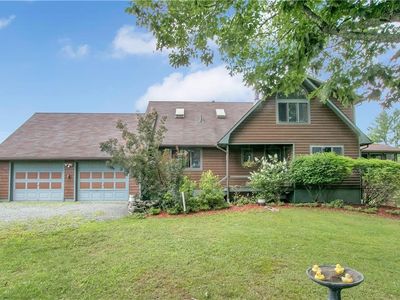 6 Walnut Crk, Lake Huntington, NY, 12752