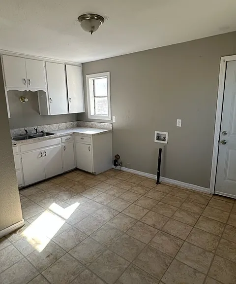 3314 NE 20th Ave — Photo 9
