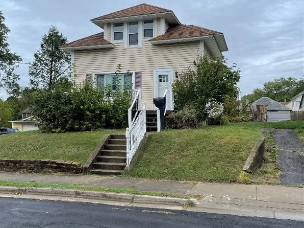 69 Massachusetts Ave, Johnson City, NY 13790