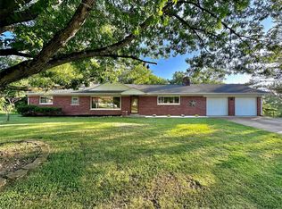 5575 Homeward Ln, Saint Louis, MO