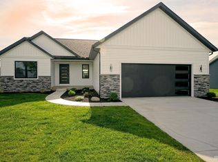 520 N Eastfield Cir, Milford, IN