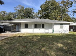 232 Audrey Cir, Ocean Springs, MS 39564