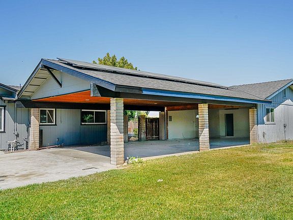 3rd image of 18234 Orange Belt Drive