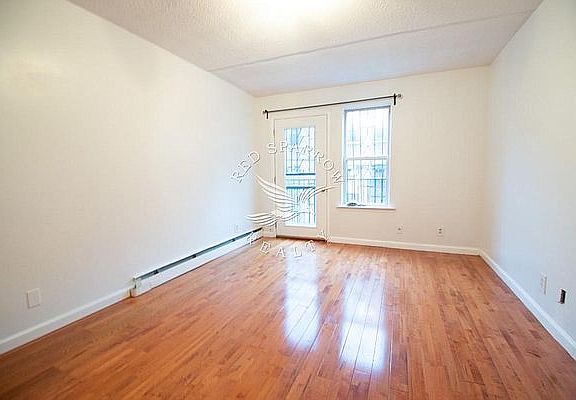 2nd image of 114 W 117th St APT 1