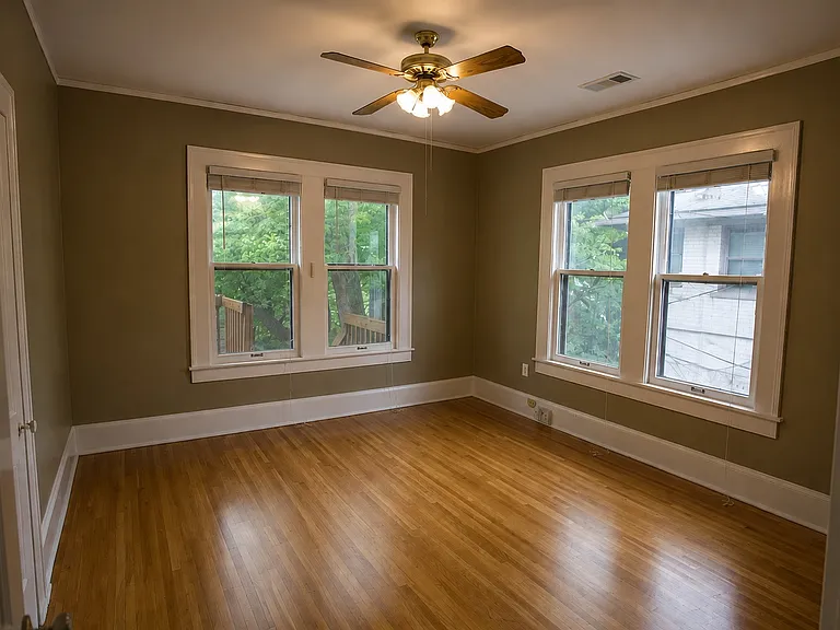 Back bedroom