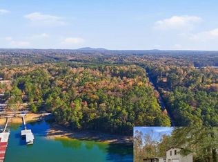 5186 W Holiday Ct SE, Acworth, GA 30102