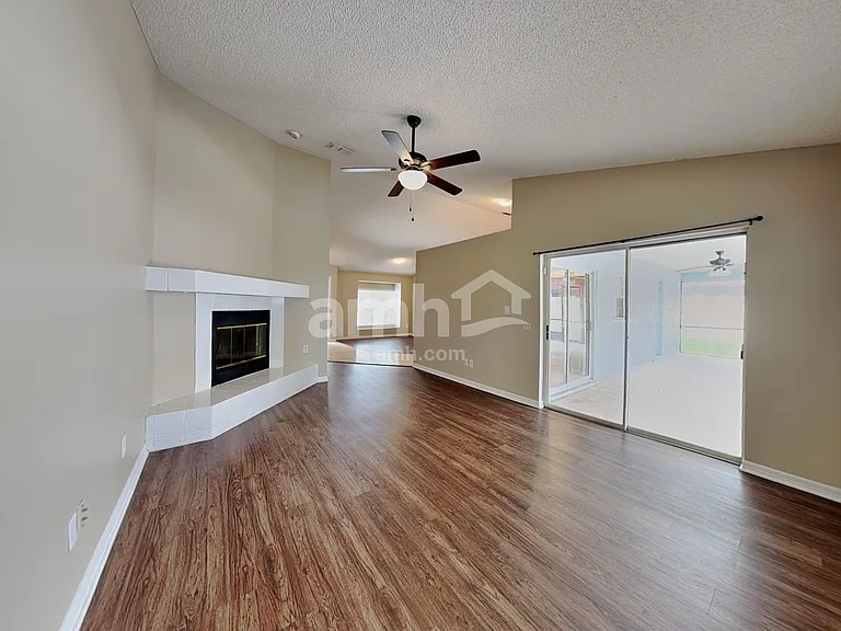 1056 Condor Pl — Photo 5