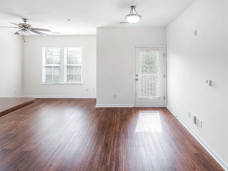 Noda 20 Apartments — Photo 16
