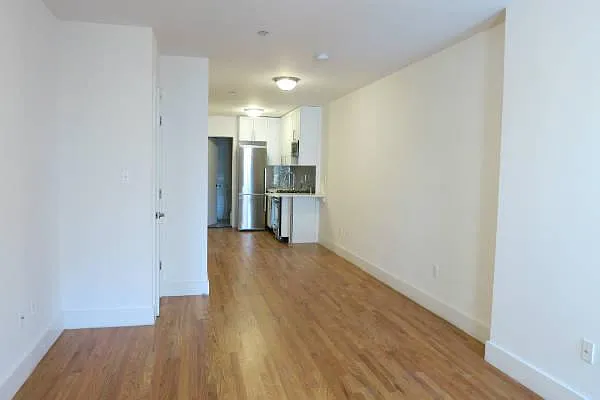 Rented by Manhattan Best Realty, Inc. | media 17