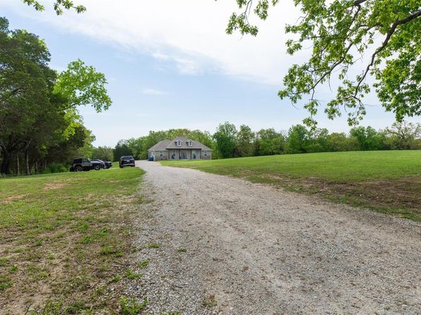 5814 Calvey Creek Rd, Robertsville, MO 63072