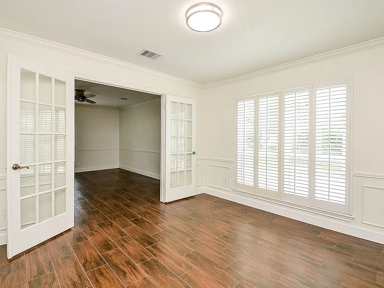 15614 Dawnbrook Dr — Photo 20