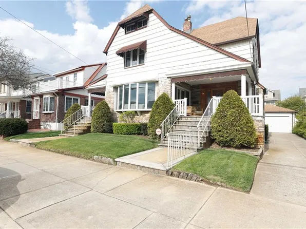 244 Beach 131st St, Rockaway Park, NY 11694