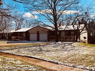 4325 Gull Rd, Lansing, MI 48917