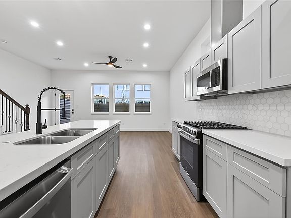 5th image of 3514 Goodhope St