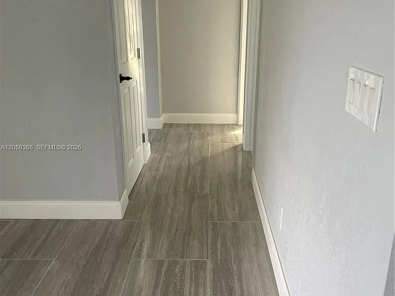 737 Sesame Ct — Photo 6