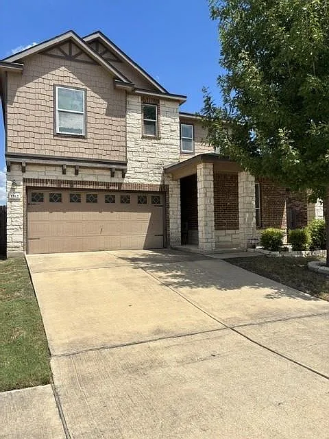 1512 Gautami Dr