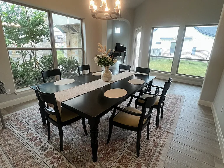 Formal Dining