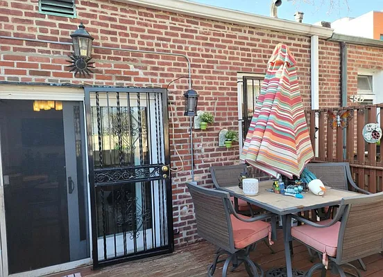 Rented by Corcoran | media 22