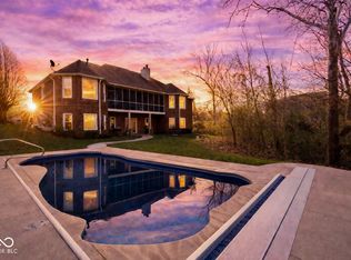 450 Jones Pl, Martinsville, IN