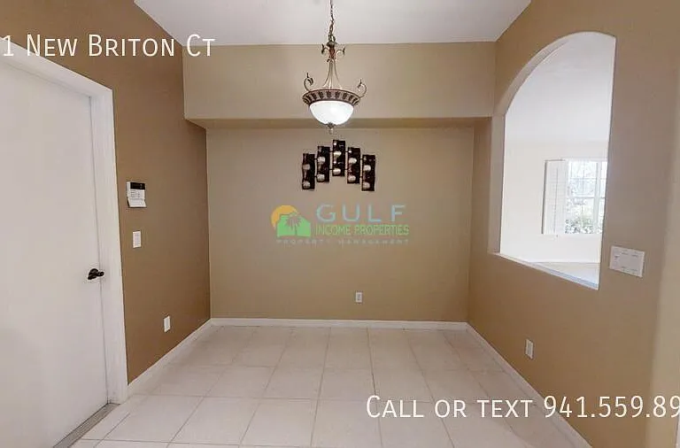 141 New Briton Ct — Photo 9