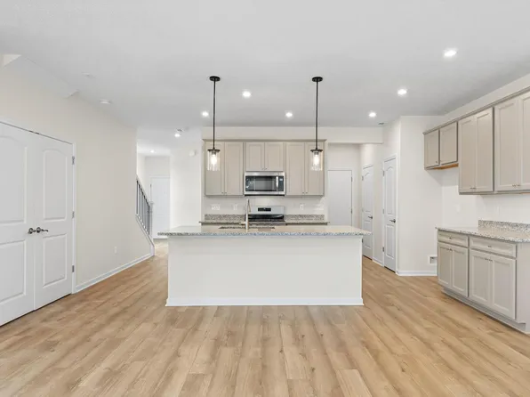 6543 Wheatly Rd Lot 204, New Albany, OH 43054