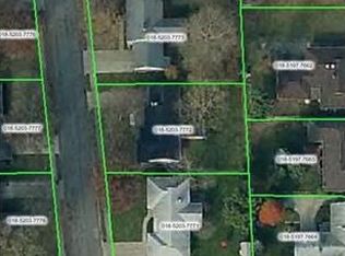 822 Oak Ridge Dr, South Bend, IN 46617