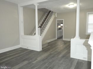 913 Maple Ter, Darby, PA 19023