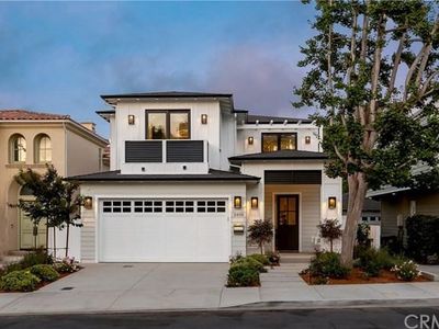 2400 John St, Manhattan Beach, CA, 90266