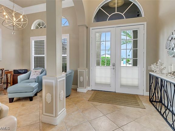 5th image of 218 Cape Coral Pkwy W