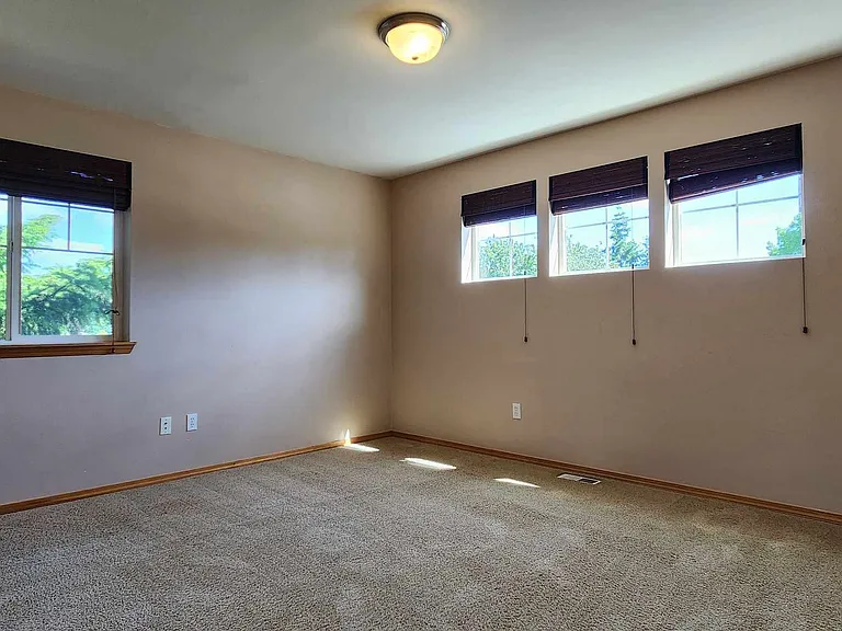 12956 NE 200th Pl — Photo 19