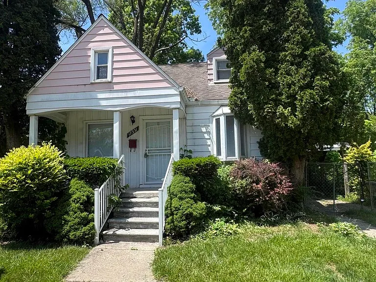 17331 Braile St — Photo 1