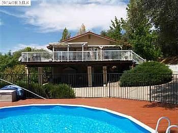 2nd image of 12460 Lakeview Way