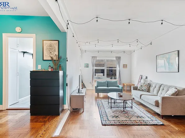 72-15 37th Ave APT 6C, Queens, NY 11372