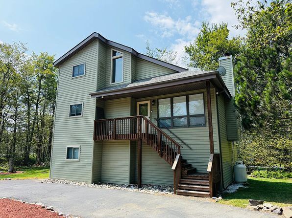 104 Sugar Maple Ln