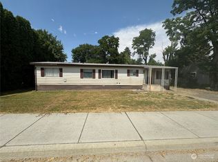 328 W 7th St, Waitsburg, WA 99361